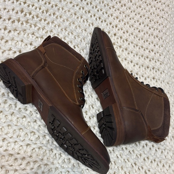 Florsheim Men's Brown Leather Boots - Picture 2 of 8
